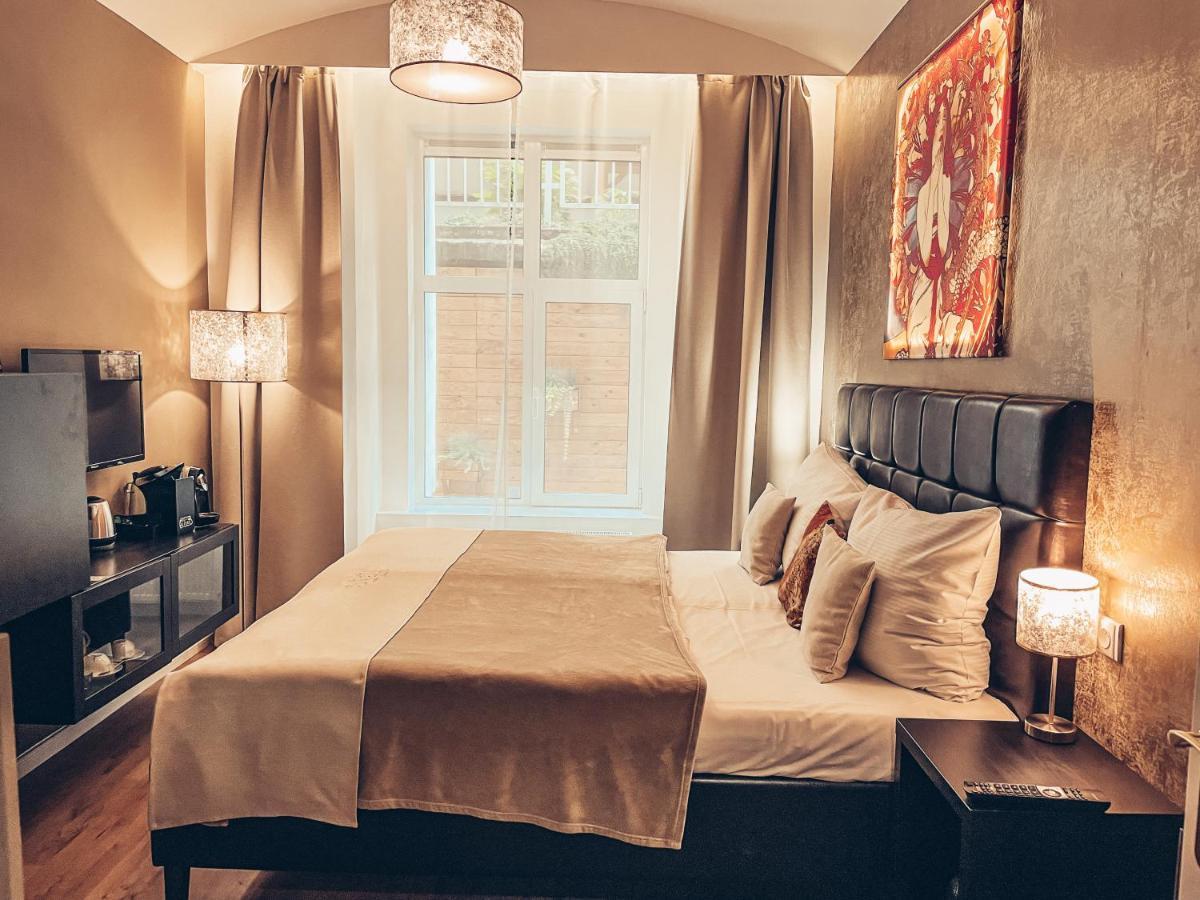 Alfons Boutique Hotel Prague Luaran gambar