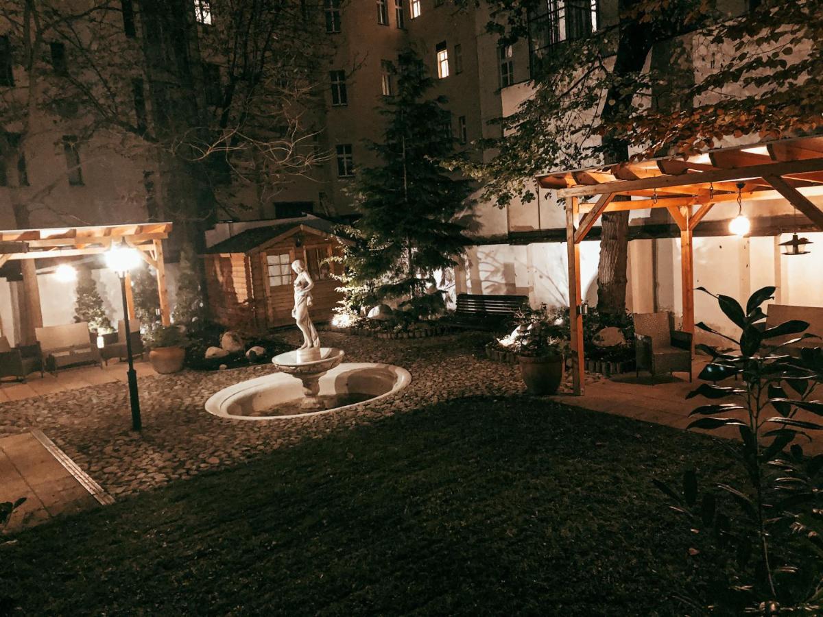 Alfons Boutique Hotel Prague Luaran gambar