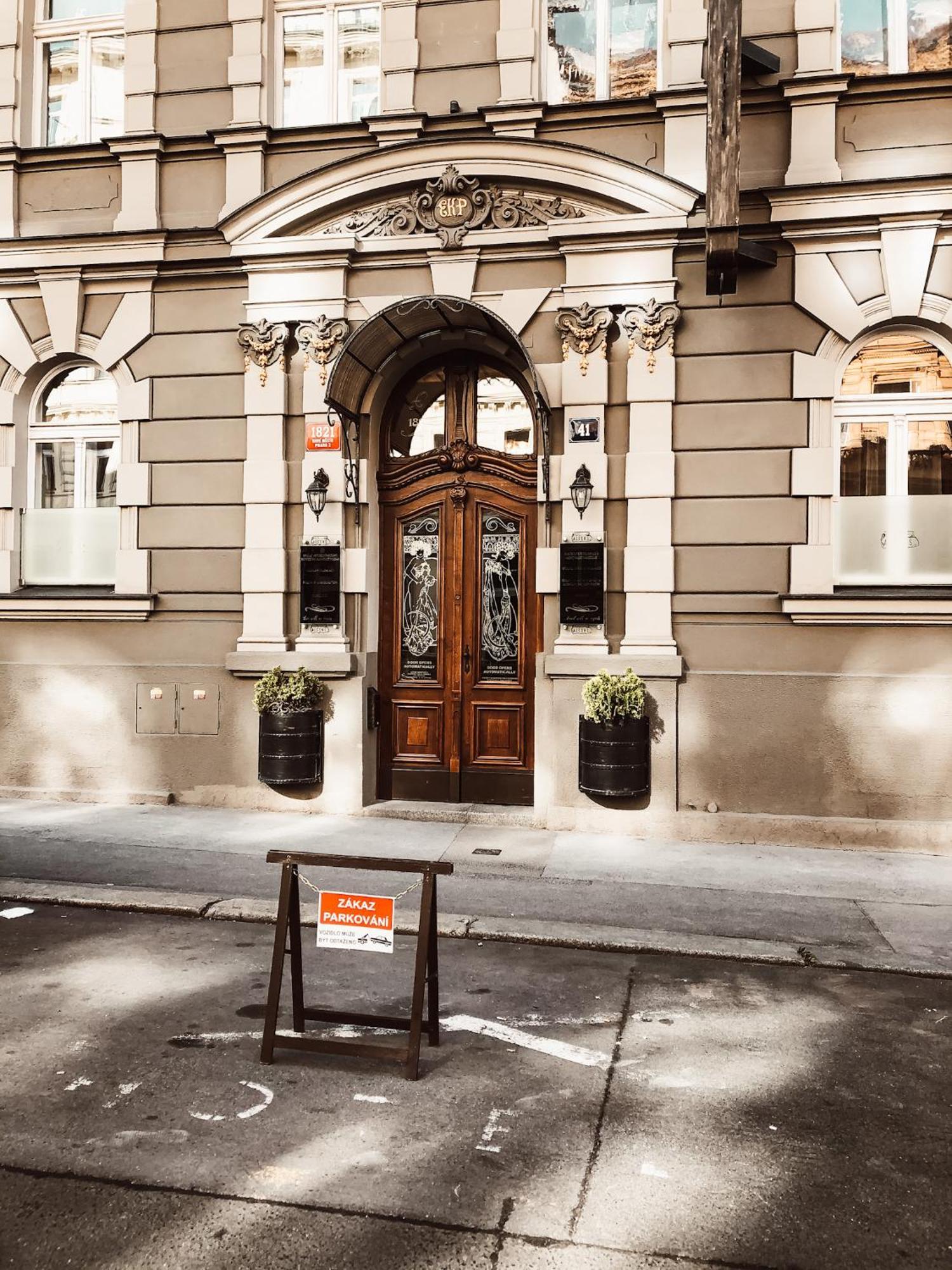 Alfons Boutique Hotel Prague Luaran gambar