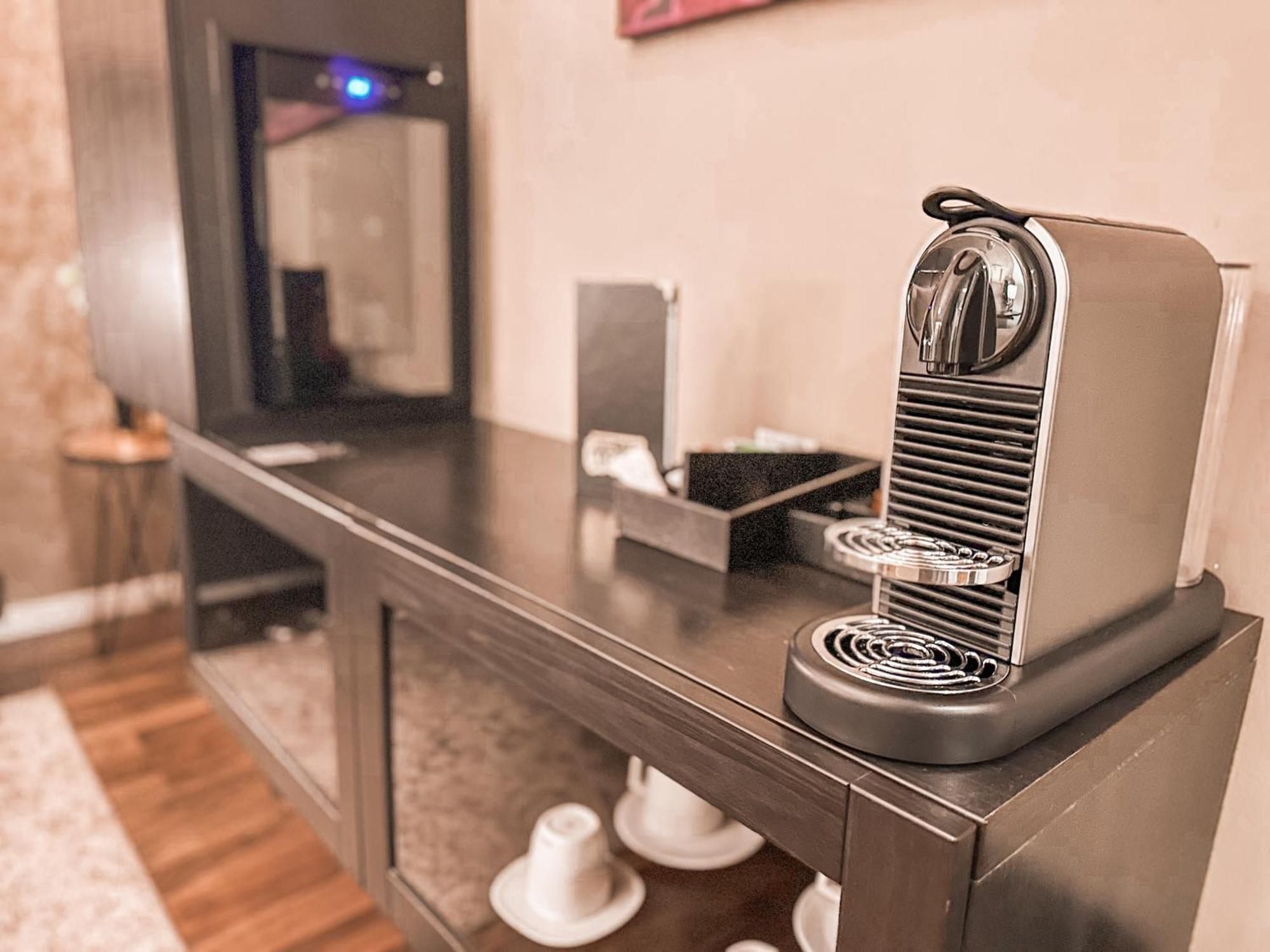 Alfons Boutique Hotel Prague Luaran gambar